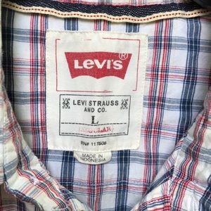 Levi’s Irregular Cotton Red White Blue LS Plaid Button Up Down Shirt Men’s L